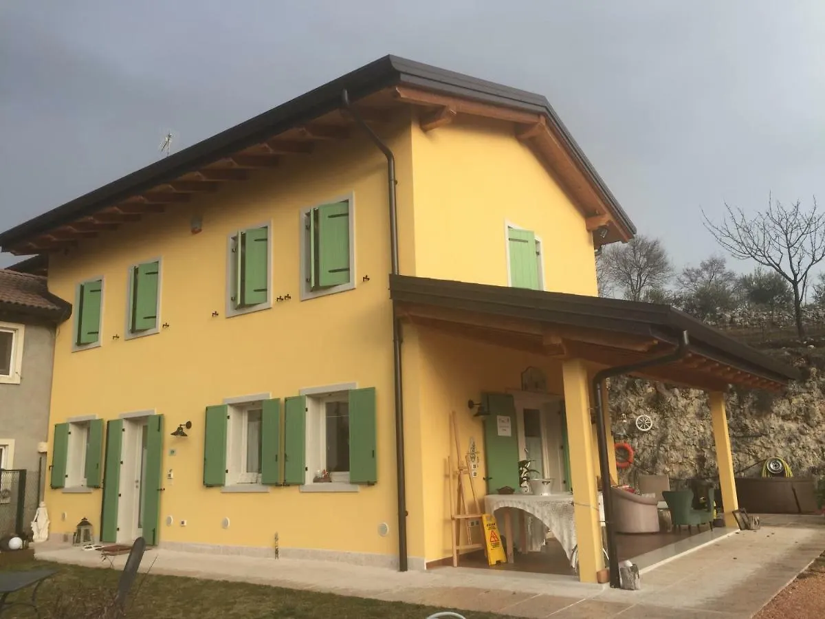 ヴェローナ Agriturismo Macole Fattoria Con Spuntiniヴィラ ファームステイ