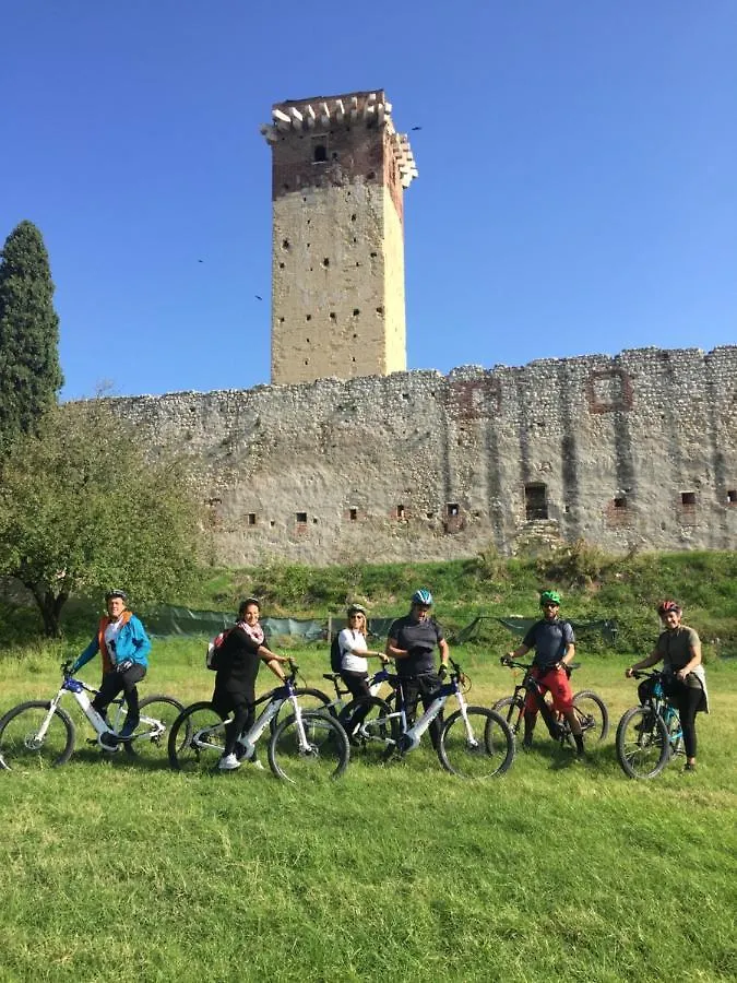 Villa Agriturismo Macole Fattoria Con Spuntini Verona Italien